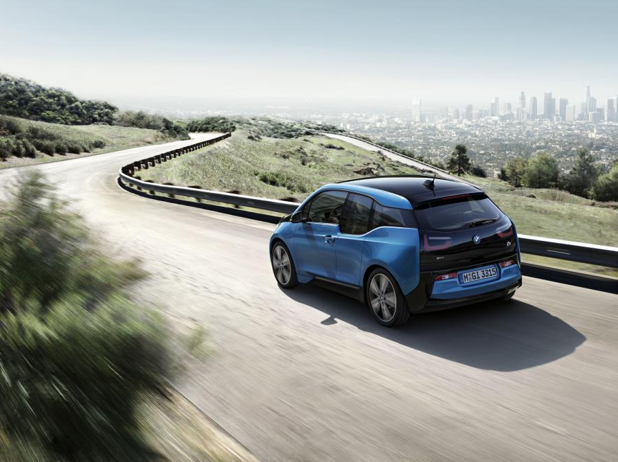  BMW i3 2016 года  (фото 21 из 26)